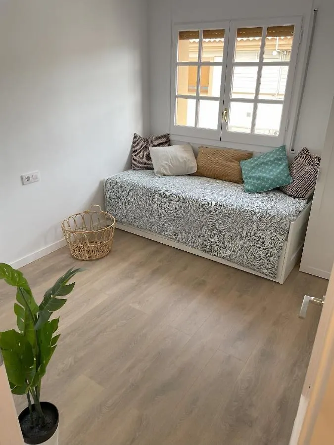 Apartment Estudio Al Lado De La Playa Calafell Spain